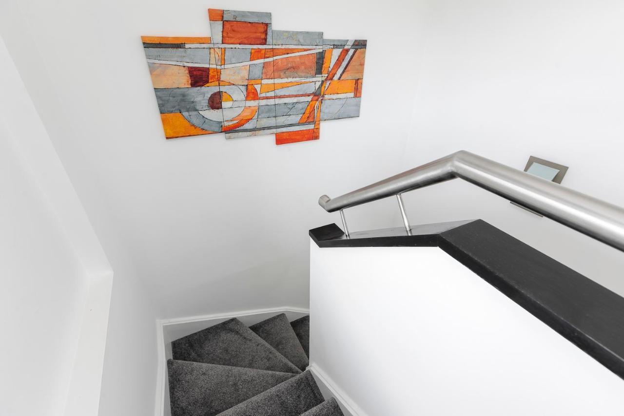 *** Luxury Duplex Penthouse *** Londra