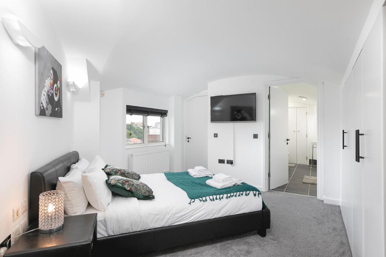 *** Luxury Duplex Penthouse *** * Londra